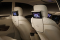Cadillac XTS Concept sièges avant vus de dos.