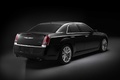 Chrysler 300 C noir 3/4 arrière droit 2