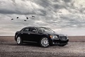 Chrysler 300 C noir 3/4 avant droit 3