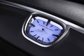 Chrysler 300 C noir horloge console centrale