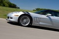 Chevrolet Corvette C6 Grand Sport gris profil travelling coupé penché