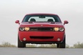 Dodge Challenger R/T rouge face avant