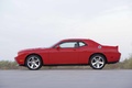 Dodge Challenger R/T rouge profil
