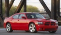 Dodge Charger SRT-8 rouge 3/4 avant droit