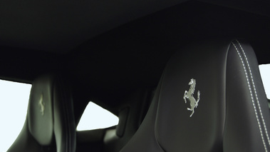 Ferrari 458 Italia noir logo siège