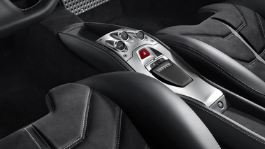 Ferrari 458 Italia rouge console centrale