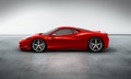 Ferrari 458 Italia - Rouge - profil