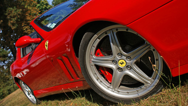 Ferrari 575 SuperAmerica rouge jante 2