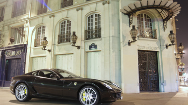 Ferrari 599 GTB Fiorano noir Tour d'Argent profil