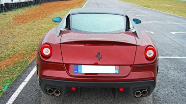 Ferrari 599 GTO bordeaux face arrière