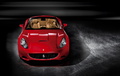 Ferrari California rouge face avant