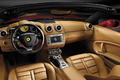 Ferrari California rouge intérieur