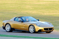 Ferrari P540 Superfast Aperta - or - 3/4 avant droit, dynamique
