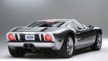 Ford GT Grise 3-4 AR