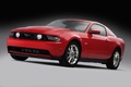 Ford Mustang GT 2011 - rouge - 3/4 avant gauche