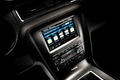 Ford Mustang GT rouge console centrale