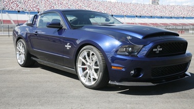 Ford Shelby GT 500 Super Snake 3/4 AV