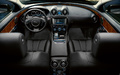 Jaguar XJ gris intérieur