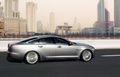 Jaguar XJ gris profil travelling