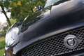 Jaguar XKR Cabriolet noir logo