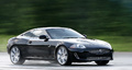 Jaguar XKR noir 3/4 avant droit filé