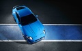 Jaguar XKR-S bleu 3/4 avant droit vue de haut