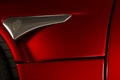 Koenigsegg CCX rouge/carbone logo aile