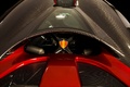 Koenigsegg CCX rouge/carbone logo moteur