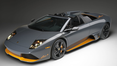 Lamborghini Murcielago LP 650 Roadster Gris/Orange  3/4 AV Gauche 