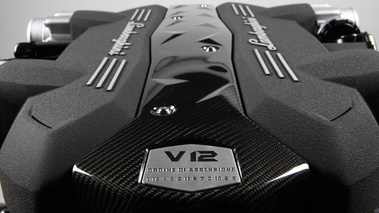 Lamborghini nouveau V12 3