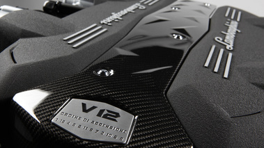 Lamborghini nouveau V12 4
