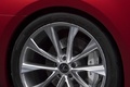 Lexus LF-A Roadster rouge jante debout