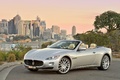 Maserai GranCabrio gris 3/4 avant gauche