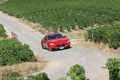 Maserati GranTurismo MC SportLine rouge 3/4 avant droit penché debout vue de haut