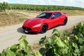 Maserati GranTurismo MC SportLine rouge 3/4 avant gauche debout