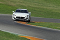 Maserati GranTurismo MC Stradale blanc face avant penché 2