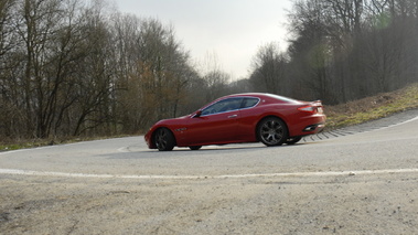 Maserati GranTurismo rouge Spa 3