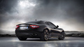 Maserati GranTurismo S noir 3/4 arrière droit