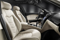 Maserati Quattroporte grise Awards Edition habitacle avant.