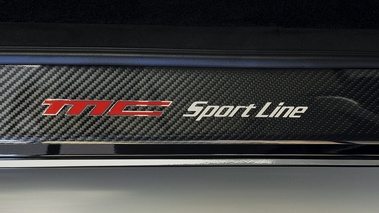 Maserati Quattroporte GTS MC Sportline - détail, marchepieds
