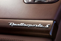 Maserati Quattroporte S anthracite logo tableau de bord