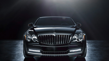 Maybach 57S Coupé - noir - face avant