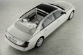 Maybach 62S Landaulet blanc 3/4 arrière droit vue de haut