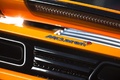 McLaren MP4-12C orange logo capot moteur