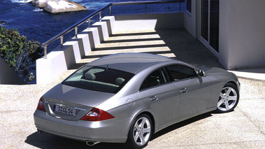 Mercedes CLS 500 Grise 3/4 ar