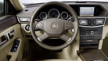 Mercedes E 500 Grise Inter