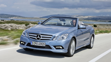 Mercedes E500 Cabrio dynamique avant