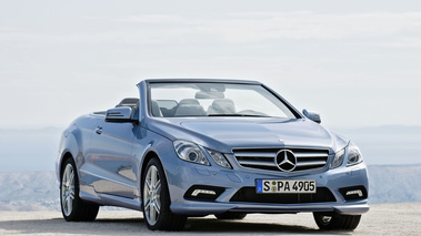 Mercedes E500 Cabrio statique AV