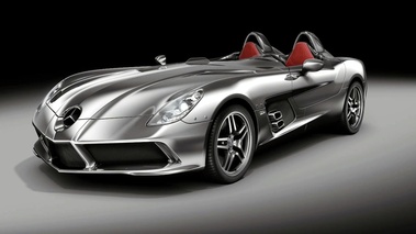 Mercedes SLR Stirling Moss 3-4 av