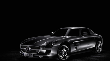 Mercedes SLS AMG gris 3/4 avant gauche 2